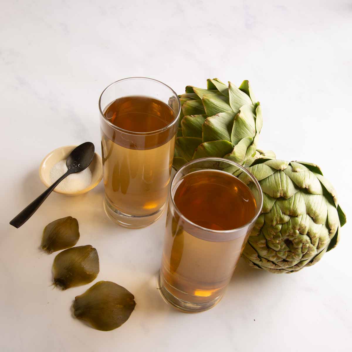 Vietnamese Artichoke Tea (Trà Atiso)